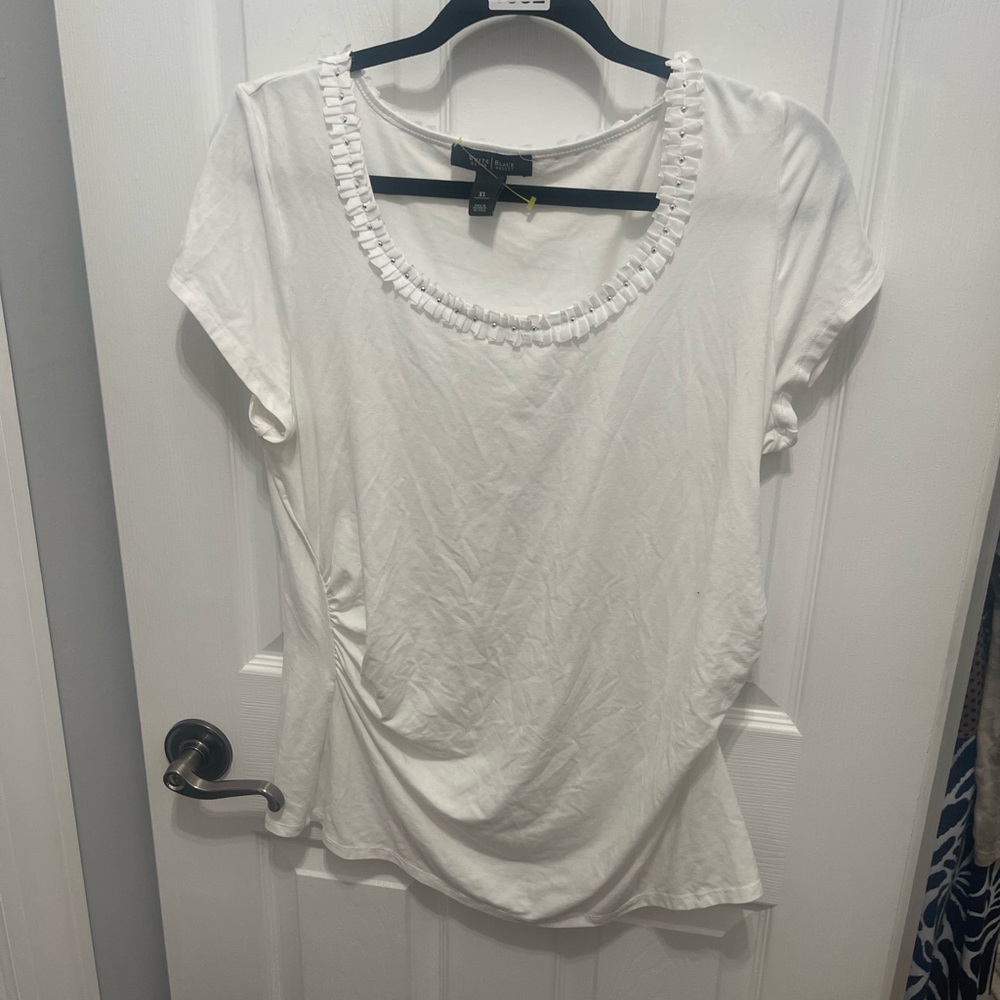 White House Black Market White Short Sleeve Top - Picture 2 of 14